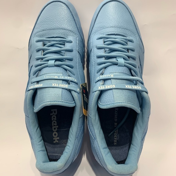 Rare!! Reebok Raised By Wolves Size 13 - Picture 3 of 7